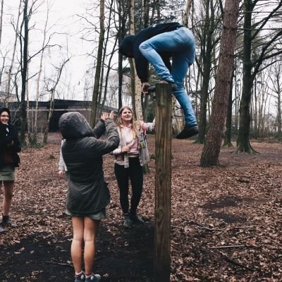 Jins in het bos