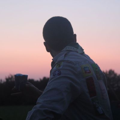 Scout in het donker