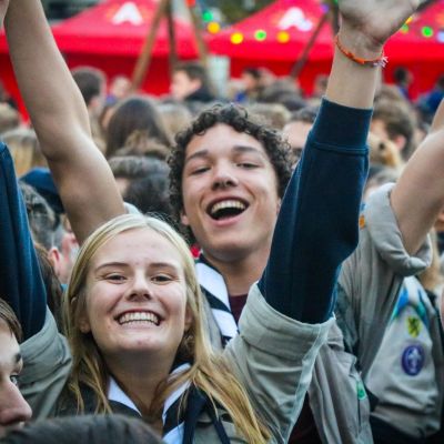 Twee givers op de Dag van de jeugdbeweging in Antwerpen