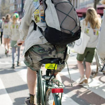 Scout op de fiets