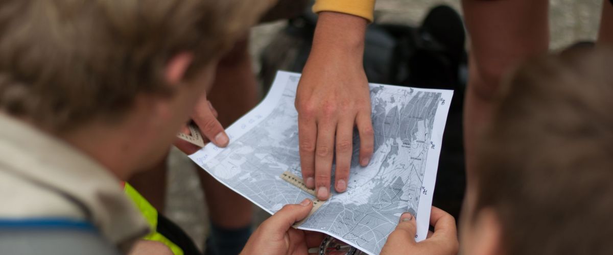 Pieter Fillet Scout leest kaart