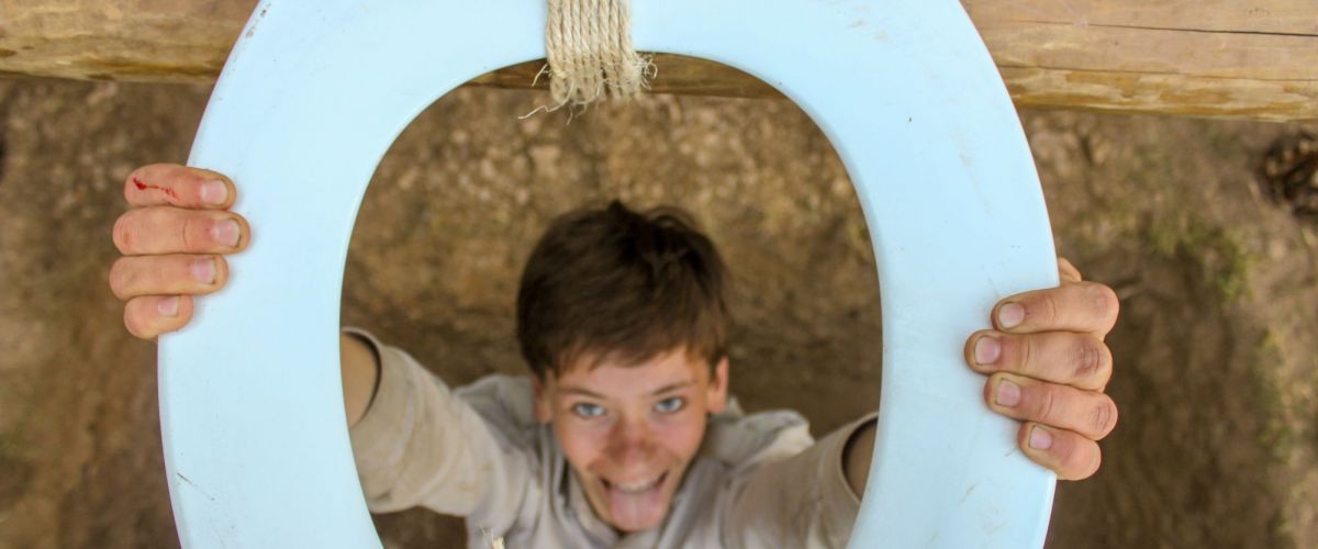 Victor Watté scout onder gesjorde hudo