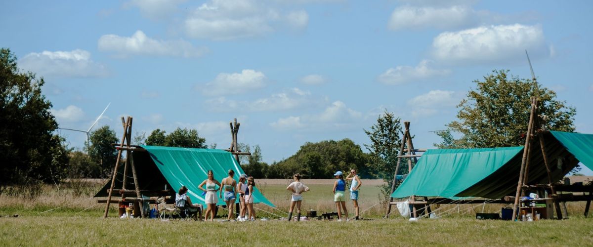 Fotograaf: Lisa Penninckx Twee patrouillehoeken op kampterrein