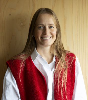 Portret van collega Yana