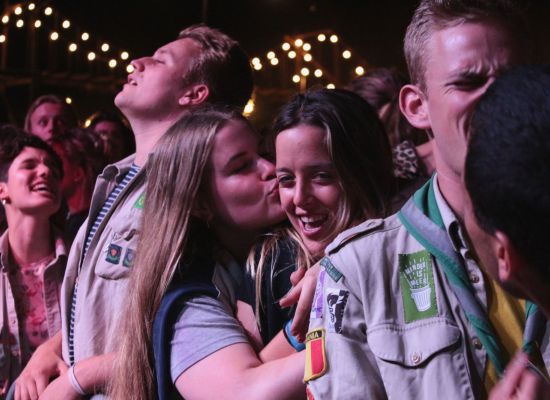 Feestende scoutsleiding op Herfstontmoeting